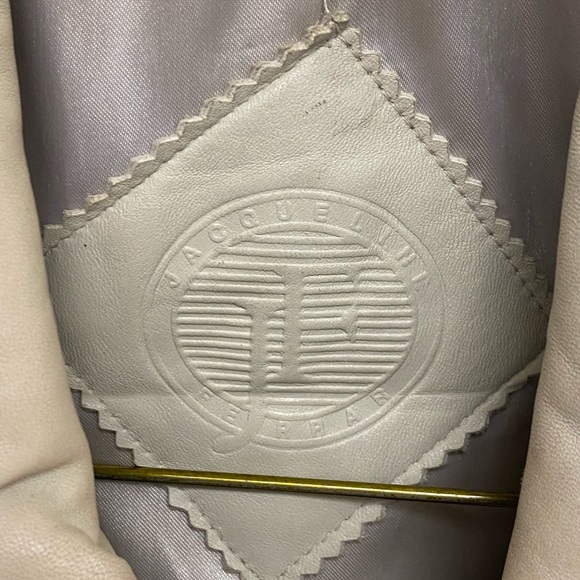 Jacqueline Ferrar Large Leather Jacket - Picture 2 of 5